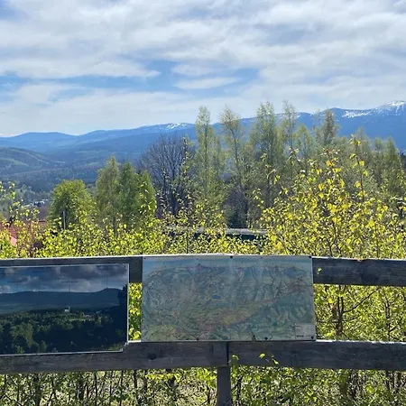 Gold Mountain Apartman *